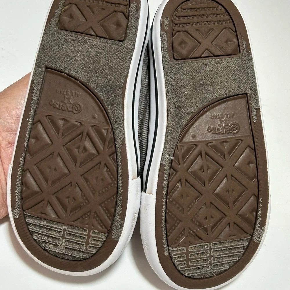 Converse friendly up