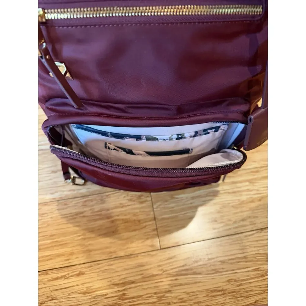 TUMI Voyageur Hilden Backpack Burgundy Laptop Bag Excellent Condition