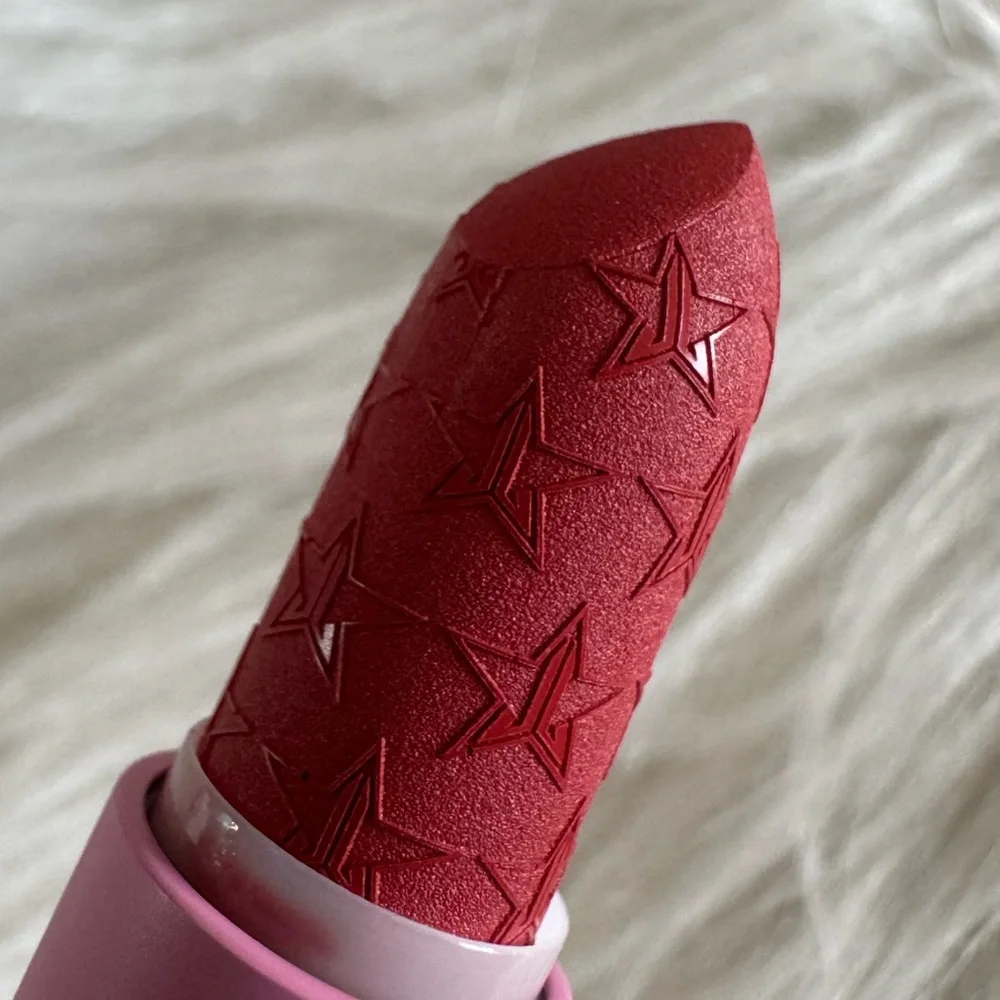 Jeffree Star Cherry Soda Velvet Trap Matte Lipstick
