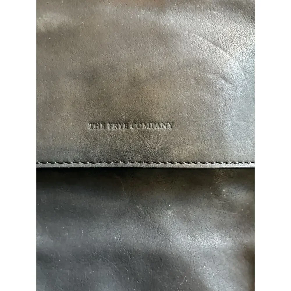Frye logan flap