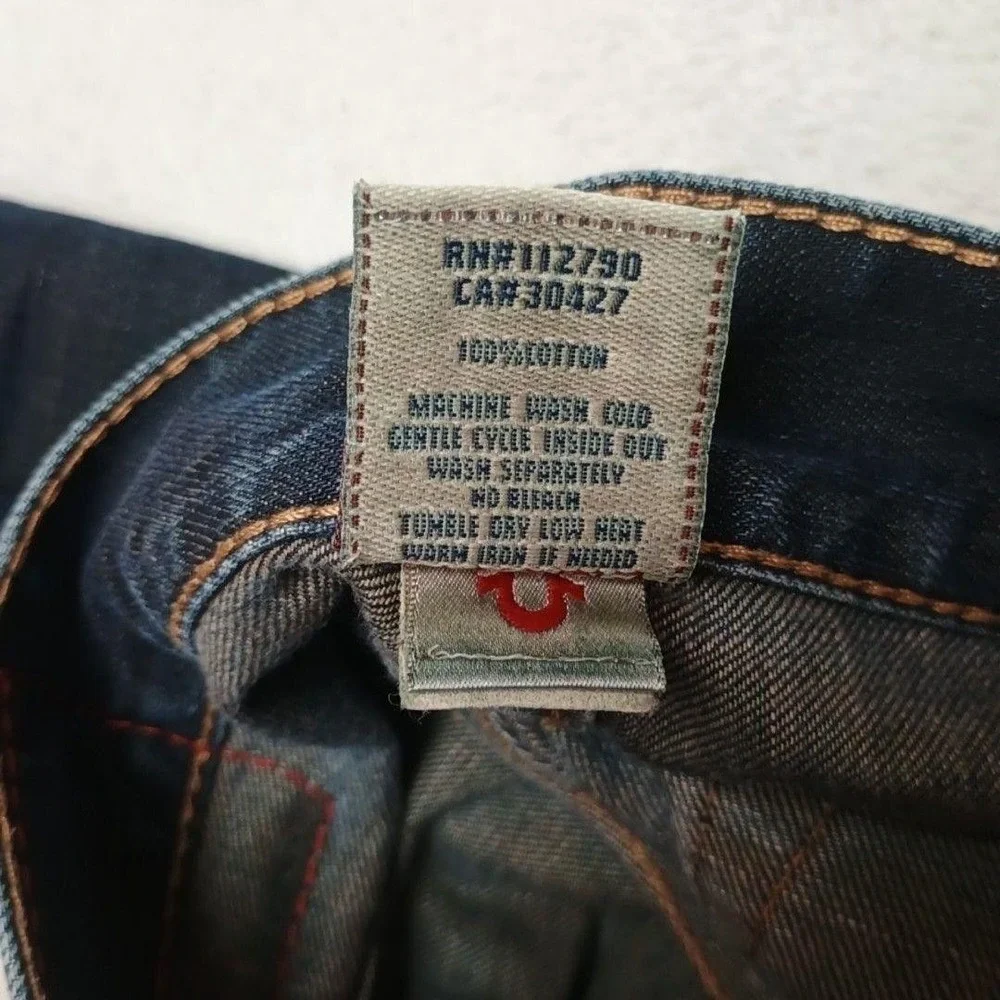 True Religion Jeans Mens 34x30 Blue Straight Medium Wash Distressed Logo USA
