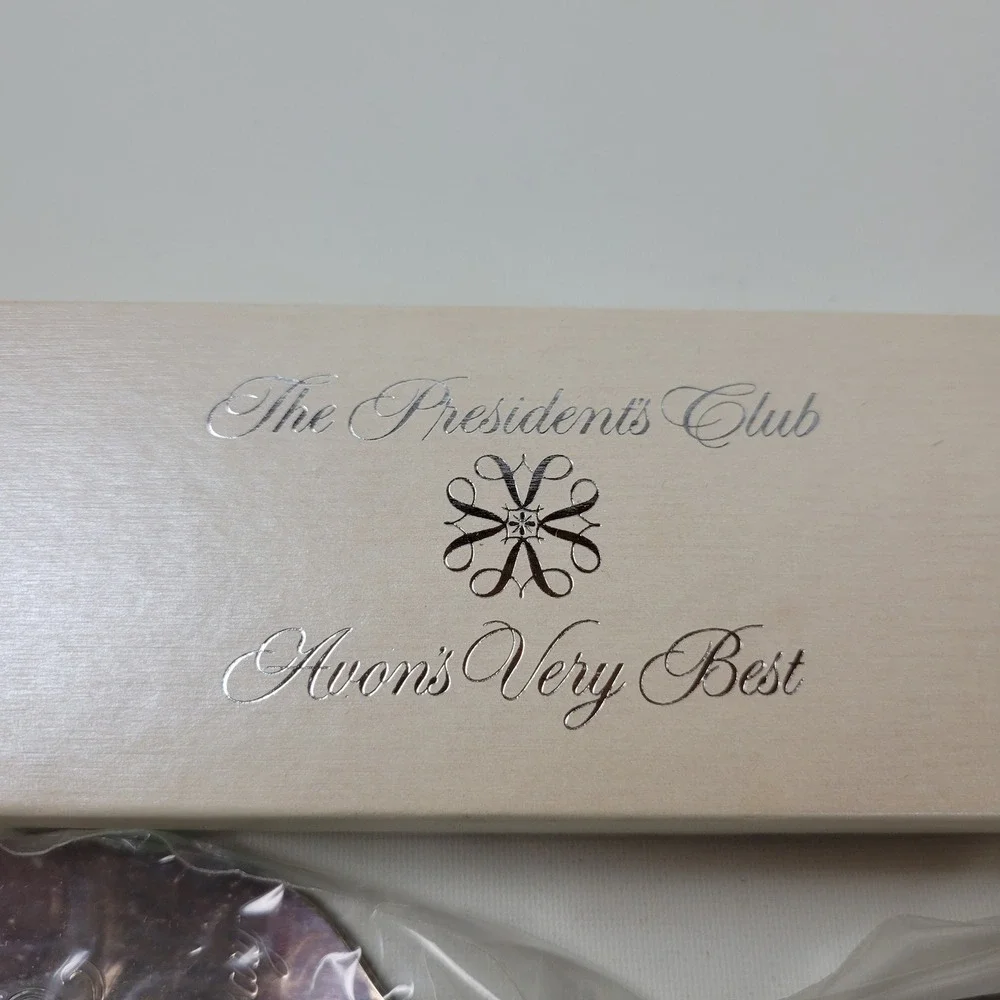 Avon presidents club