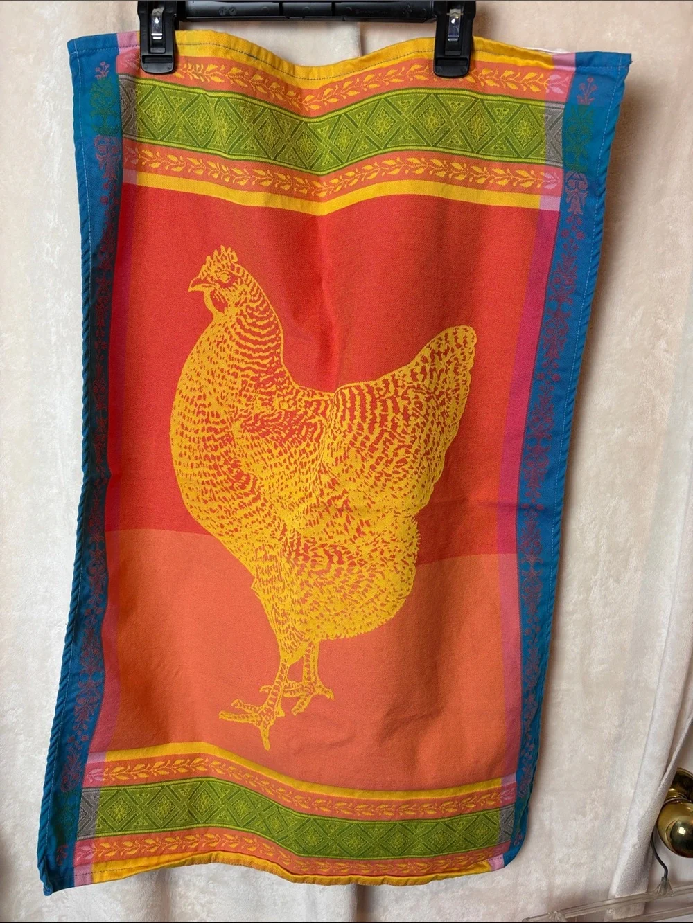 NWOT 2 Williams Sonoma Hen & Rooster Kitchen Towel bright