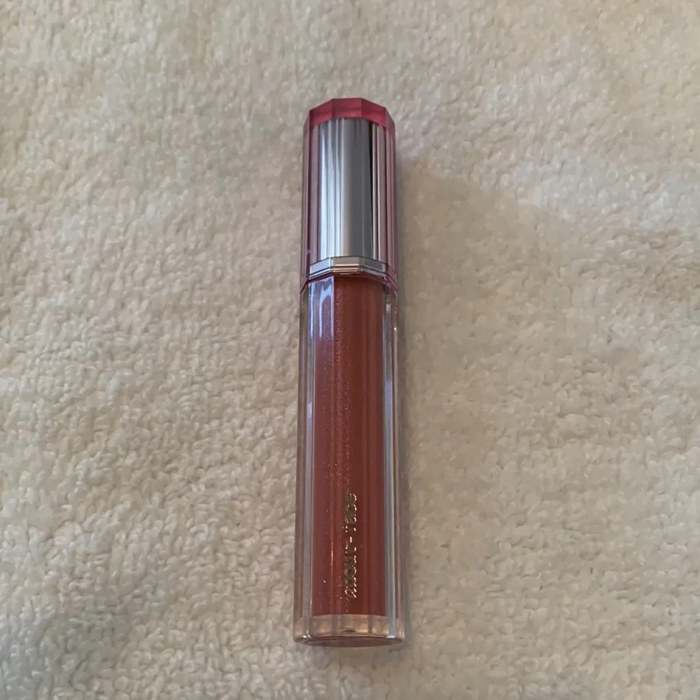 About Face Light Lock Lip Gloss