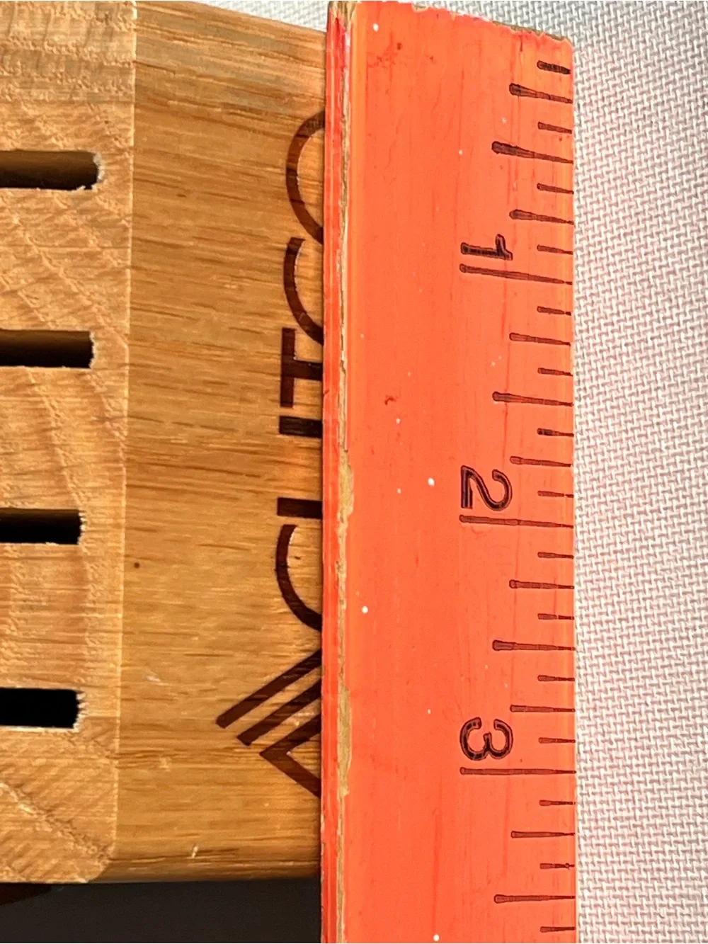 CUTCO slot knife