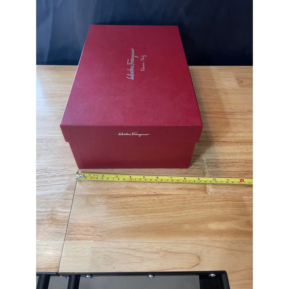 Salvatore Ferragamo salvatore ferragamo