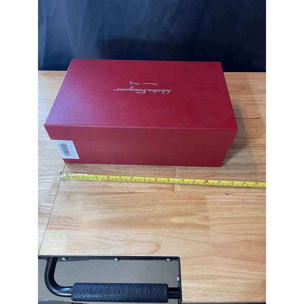 Salvatore Ferragamo salvatore ferragamo