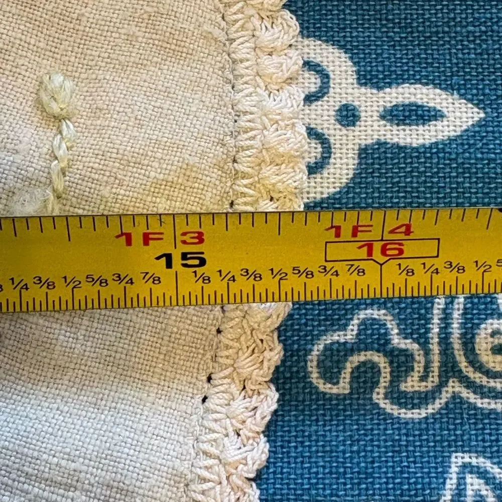 Embroidered Table Topper Dresser Scarf Round Linen Ribbon Bows Floral 15.5 In
