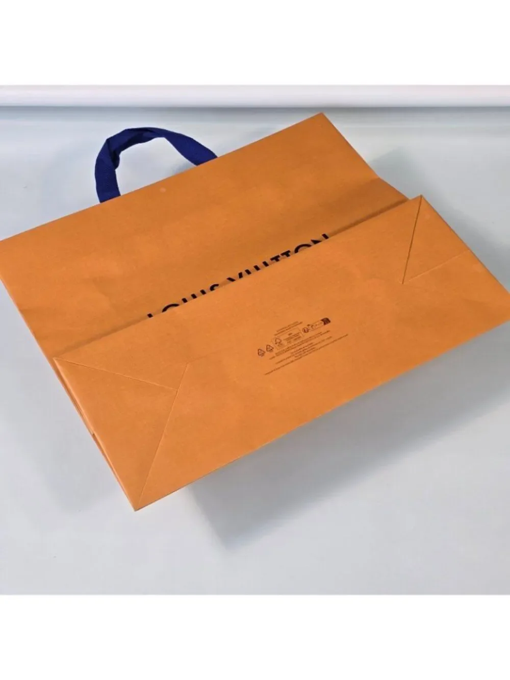 LOUIS VUITTON Shopping Tote Bag Authentic Empty Paper Gift Bag 15.75