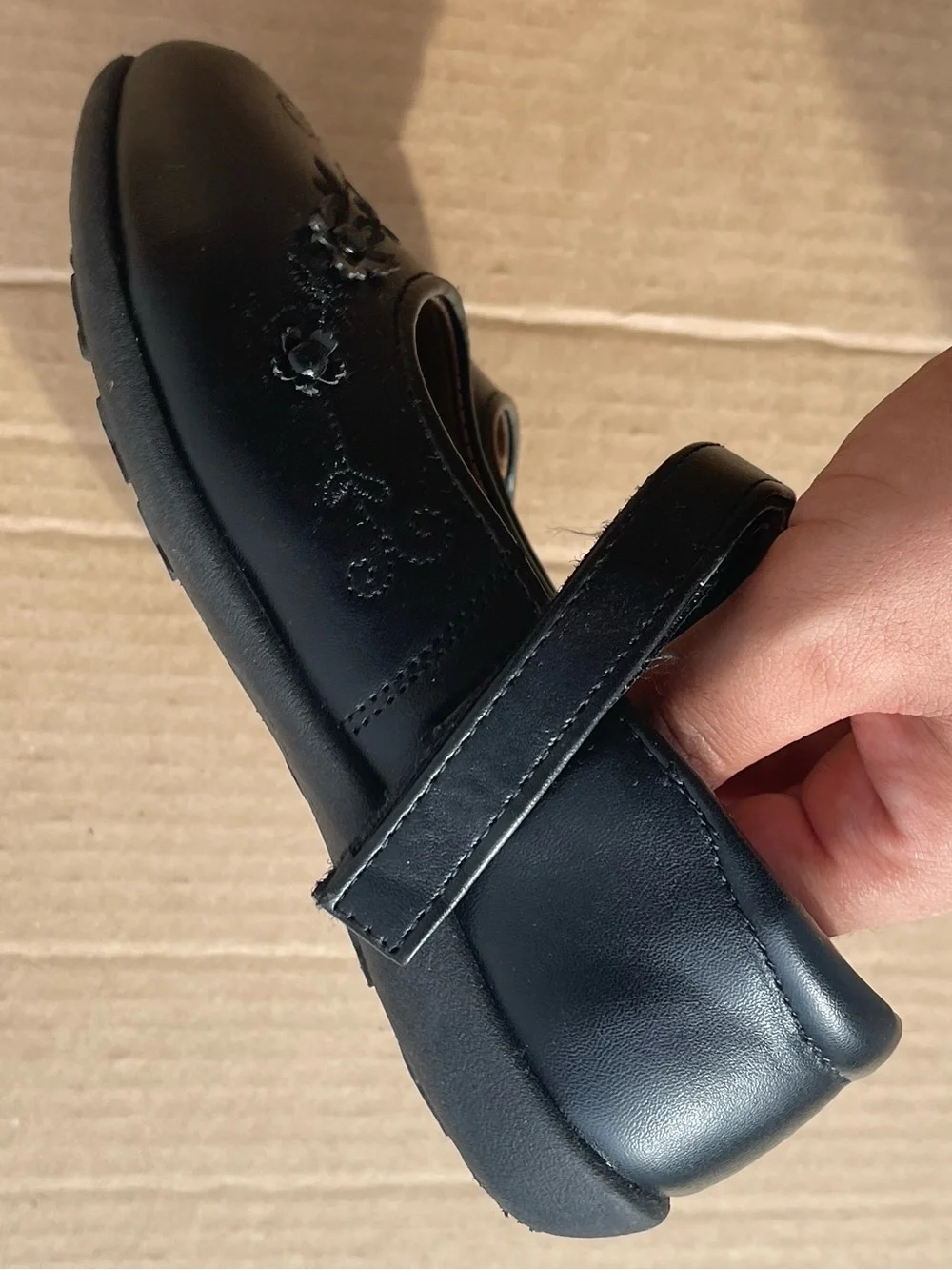 Angels sleek black