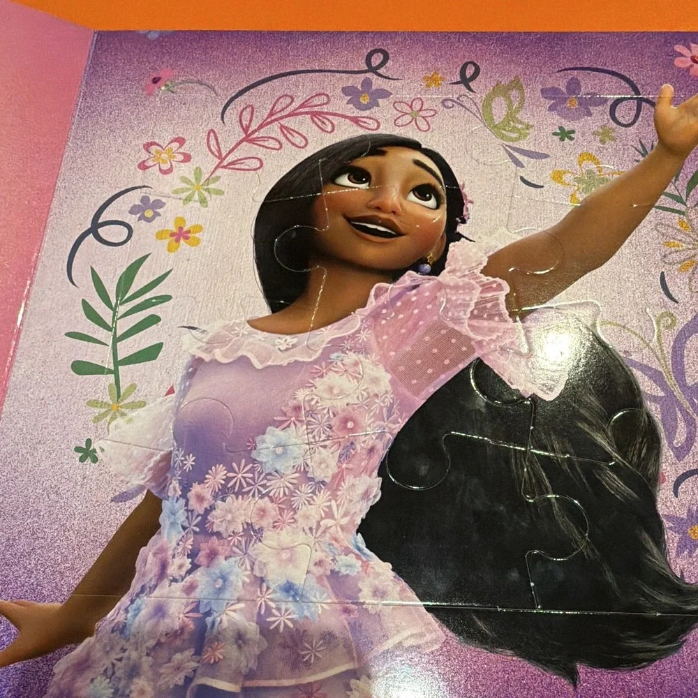 Disney Encanto My First Puzzle Book 5 Puzzles Inside Age 3+ Cardboard