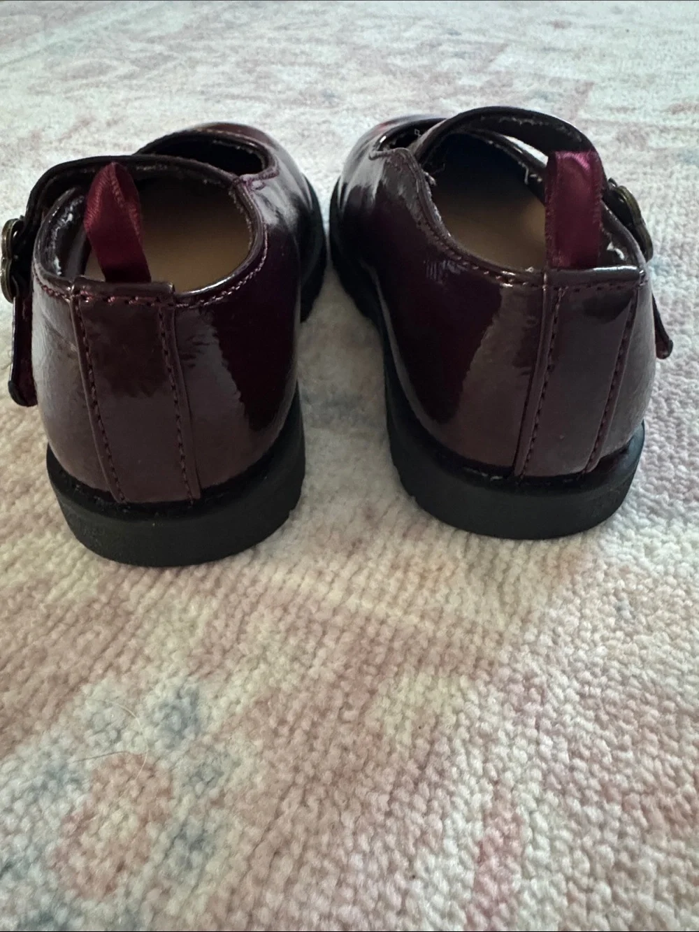 Old Navy comfort new buckle