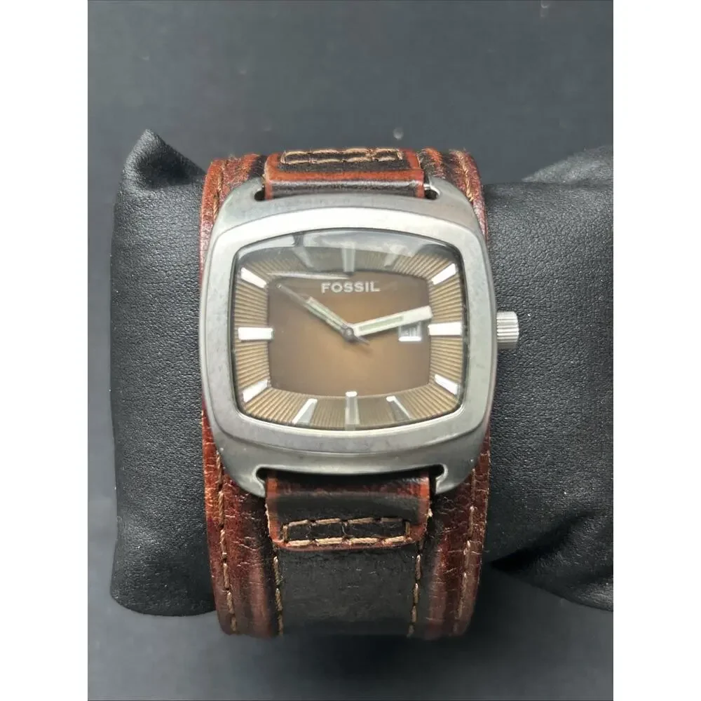 Fossil brown dial