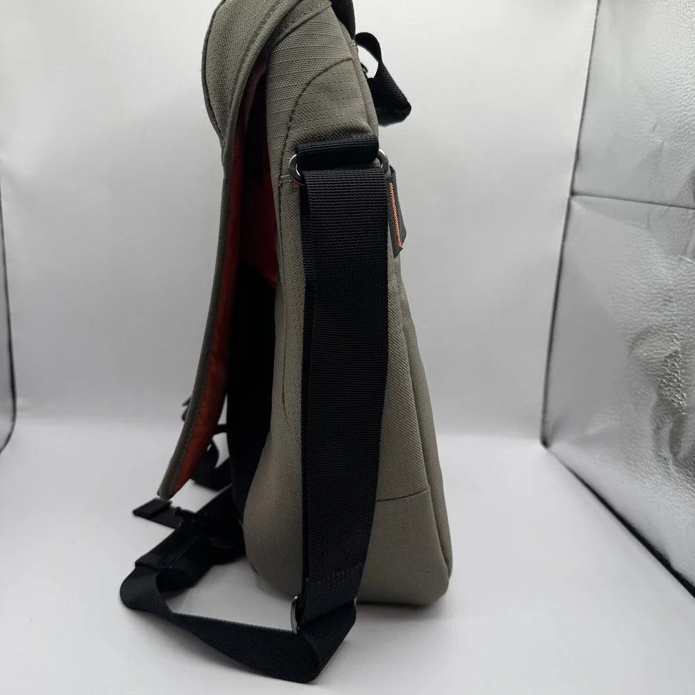 Boyt messenger bag