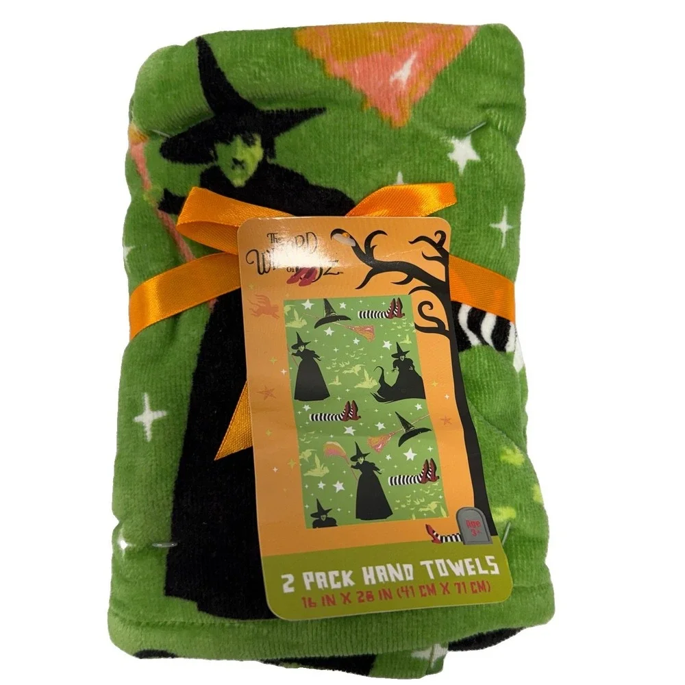 NWT Wizard Of Oz Wicked Witch Hand Towel Set Of 2 Green Kitchen Towels 16x28