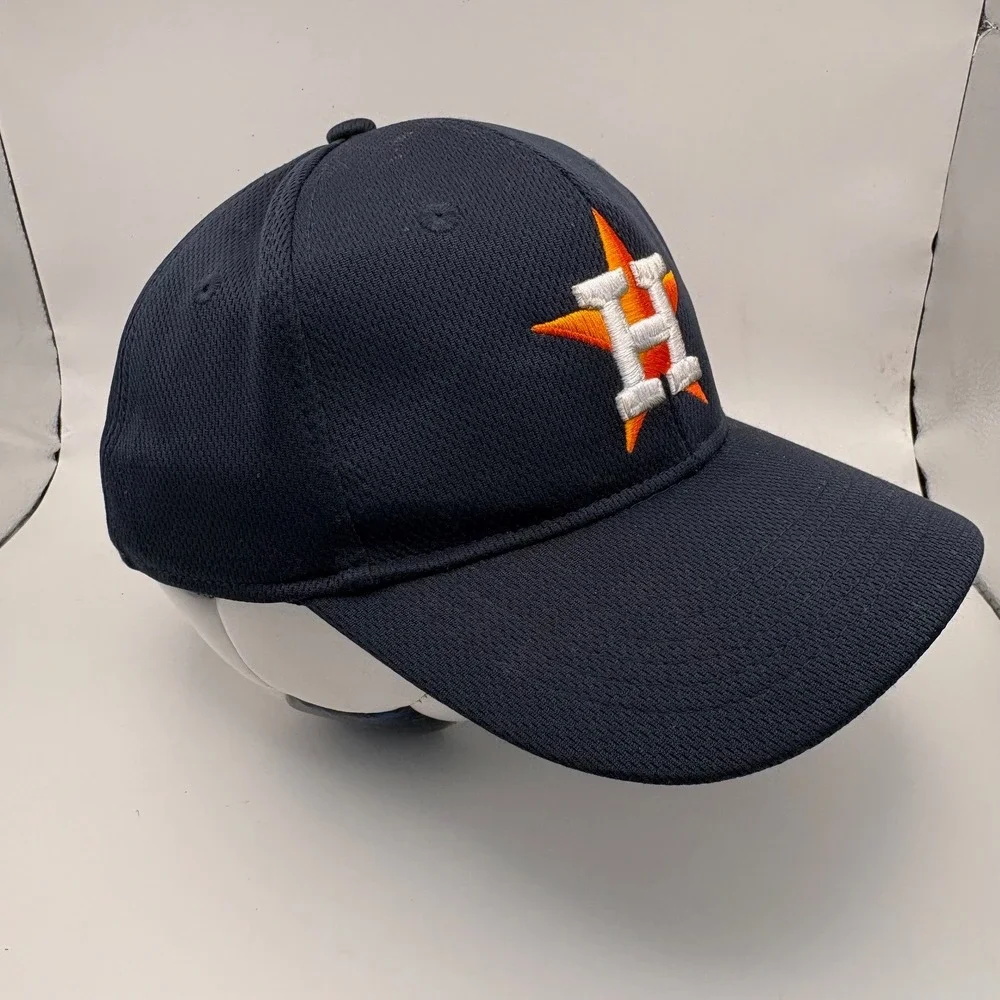 Team Mlb features blue