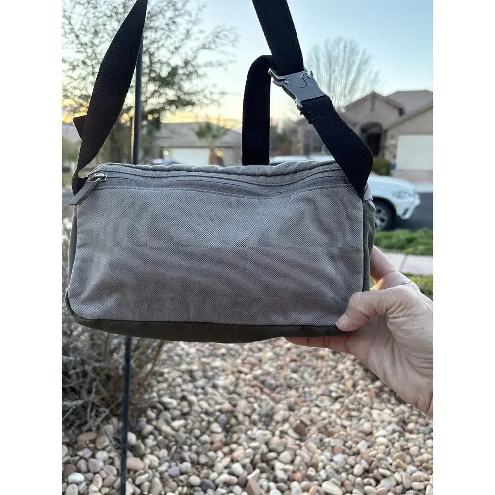 Tumi black quilted