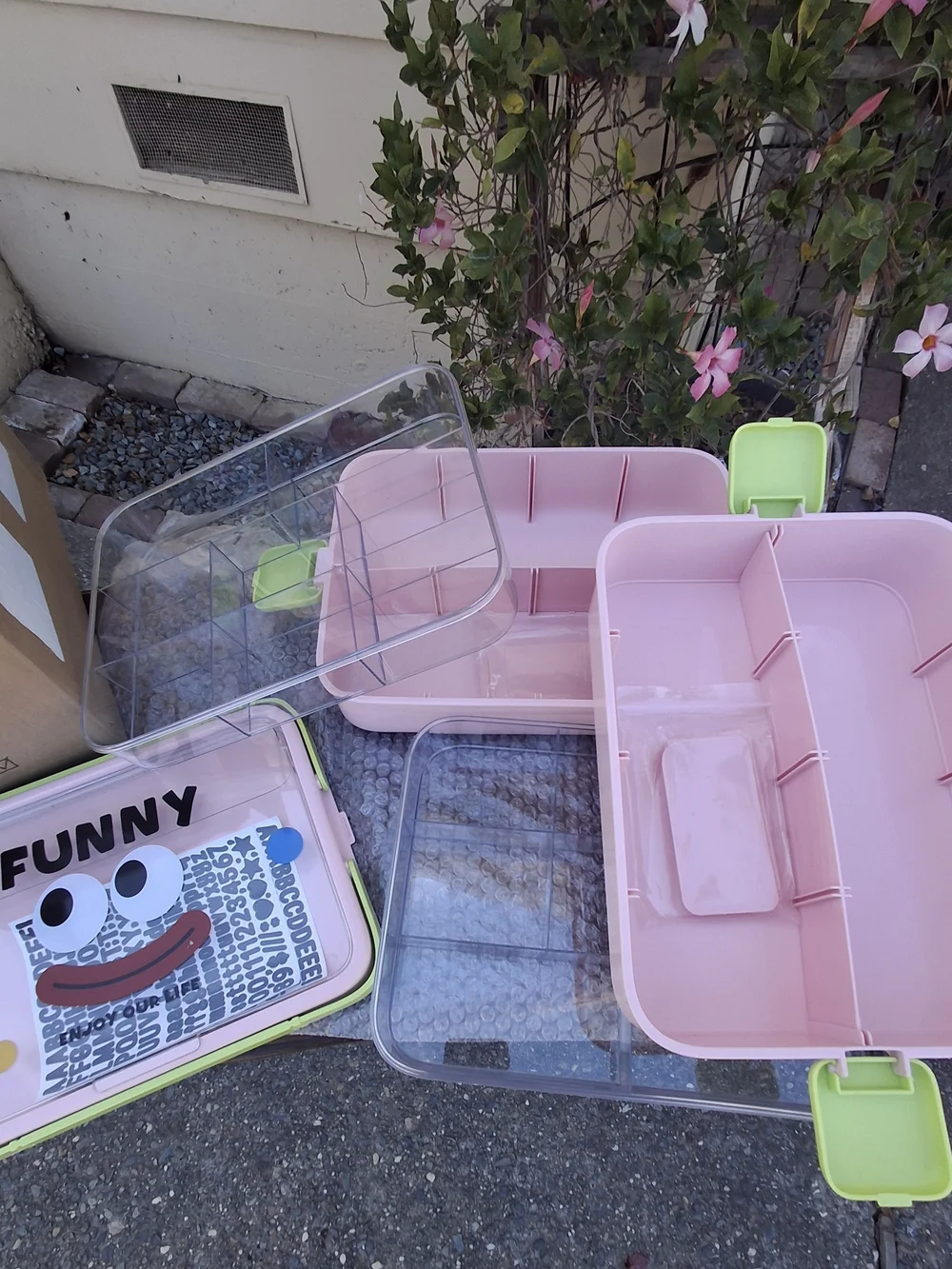 UFORU Craft Organizer and Storage Box.