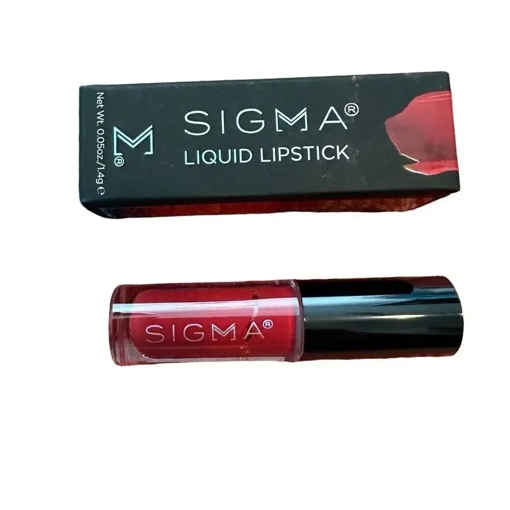 NWT Sigma liquid lipstick- venom