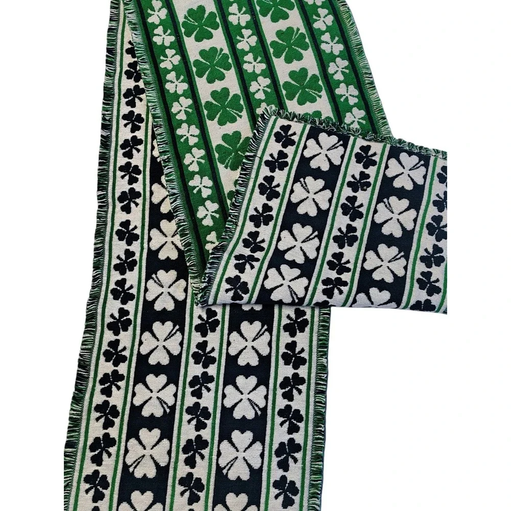 Vintage‎ Shamrock Tapestry Table Runner Reversible St Patrick's Day Decor
