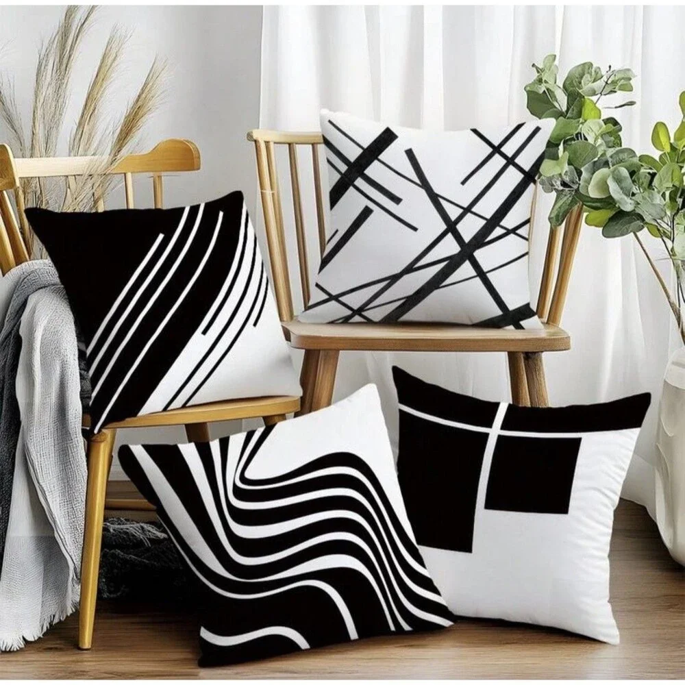 NWT MEMNUN 4 PCS Black White Abstract Geometric Striped Pillow Covers 18x18