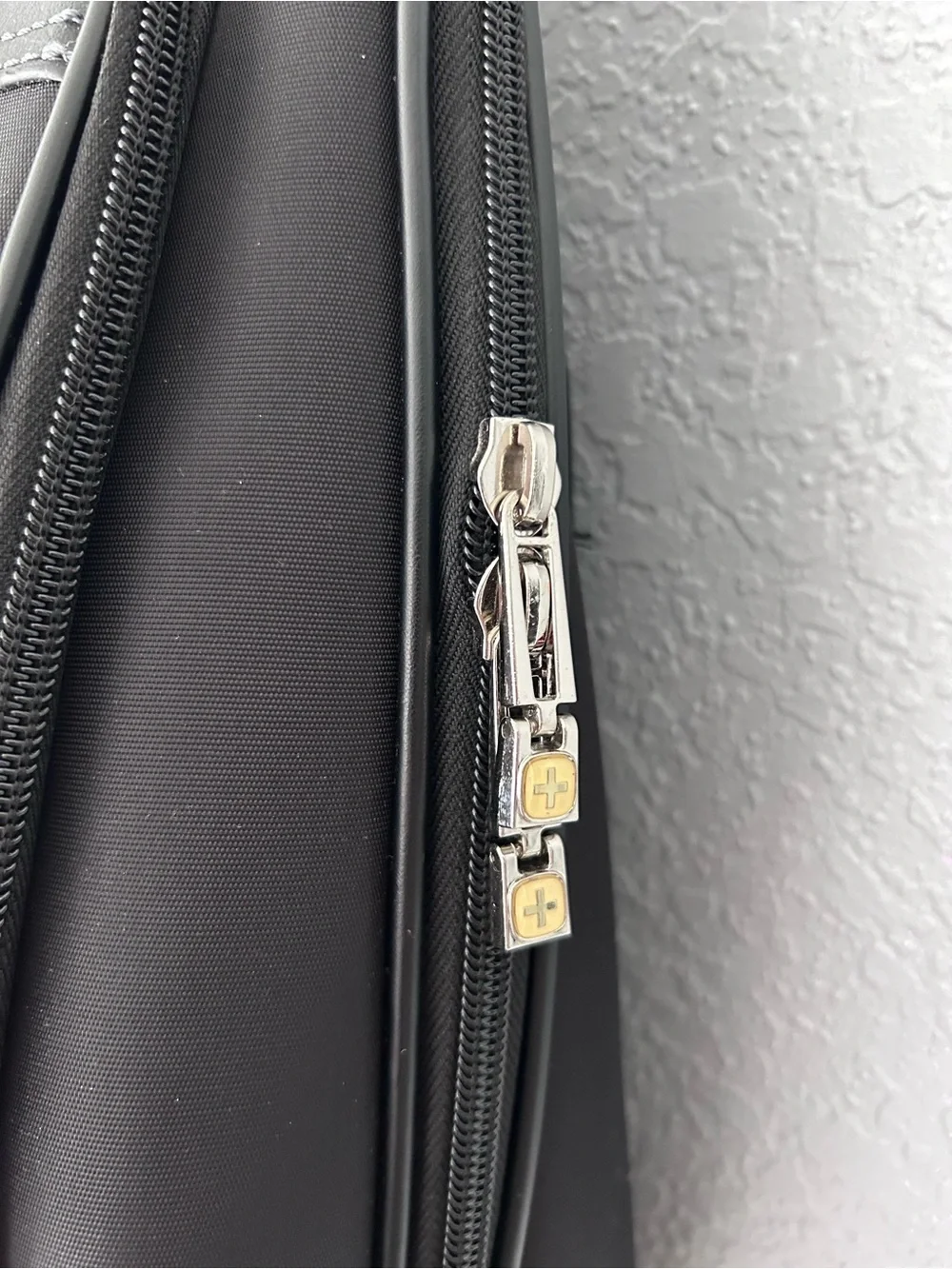 Wegner wenger swiss