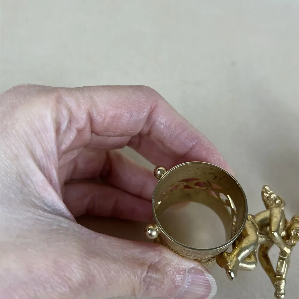 VTG 8pc Gold Tone‎ Metal Angel Playing Violin Filigree Napkin Ring Holder Signed