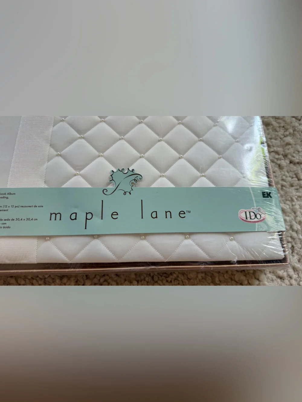 Maple Lane 12x12 White Silk Scrapbook Album Pearl Detail NWT
