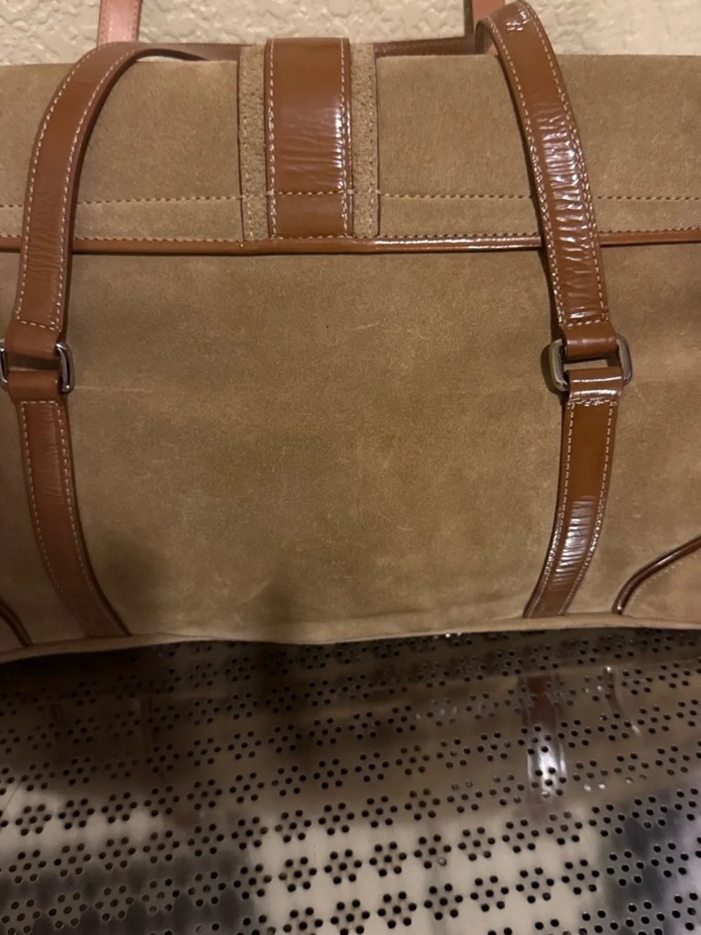 N/A refined tan