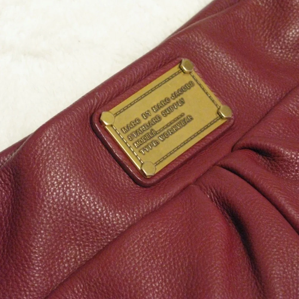 Marc By Marc Jacobs classic hillier