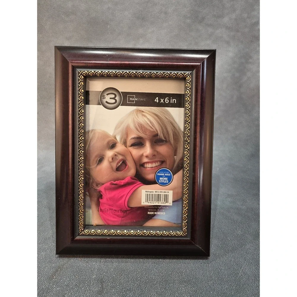 Mainstays 4x6 Photo Frame Mahogany Finish Gold Beaded Border MS12-095-004-54