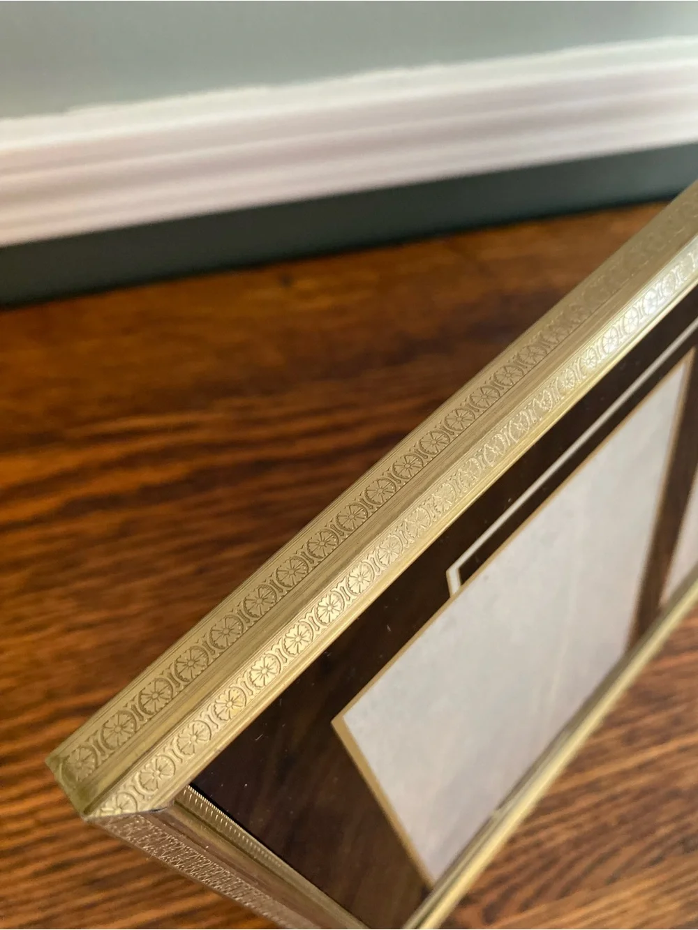 Vintage Art Deco Double Picture Frame Gold Black 4x6 Photo Openings