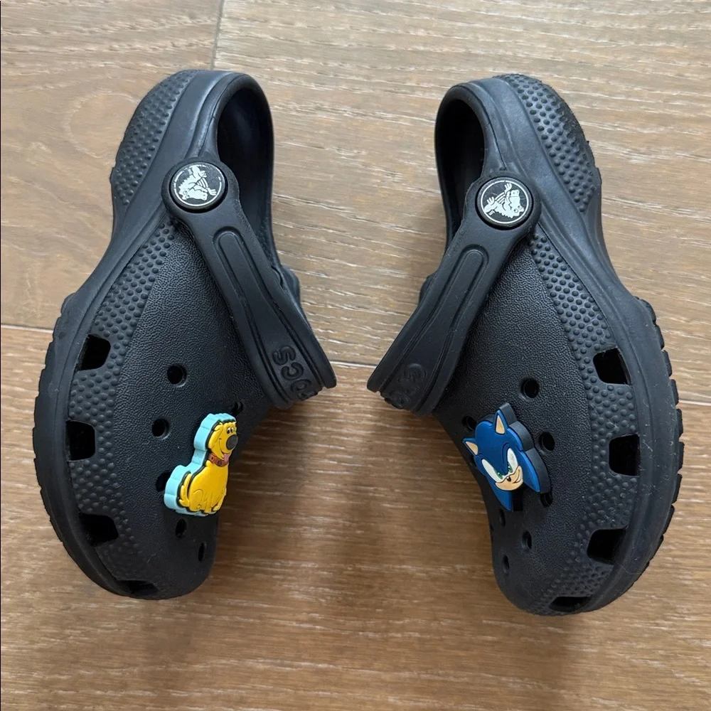 CROCS comfortable black