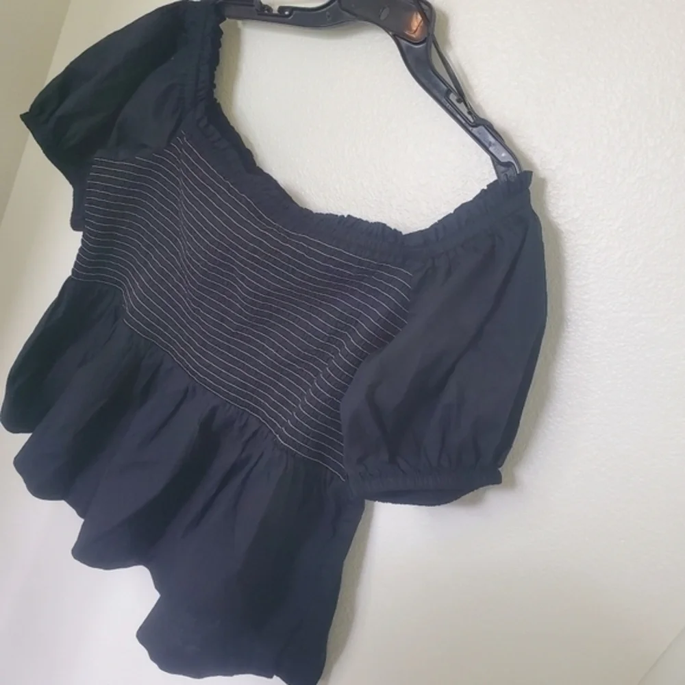 Old Navy black off