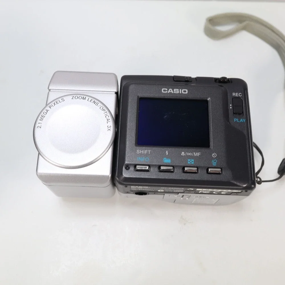 *NOT WORKING* CASIO QV-2300UX Compact‎ Digital Camera 2.1MP FOR PARTS REPAIR