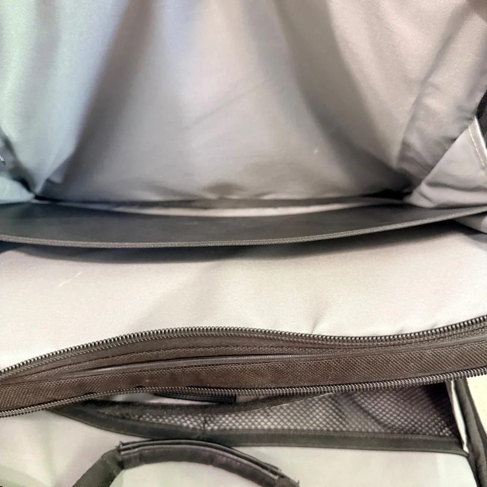 Wenger Laptop Briefcase Mens OS Black Multi-Compartment Padded Messenger Bag