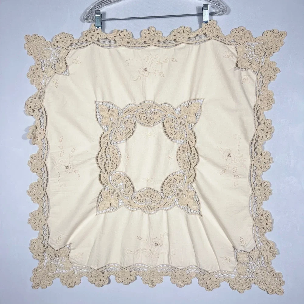 Unbranded vintage cream