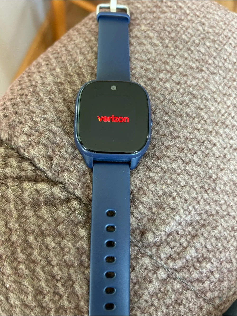 Verizon gizmo watch