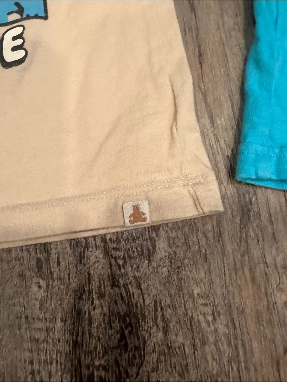 BabyGAP Lot x 2 Boys Mickey and Dino Tees Size 2