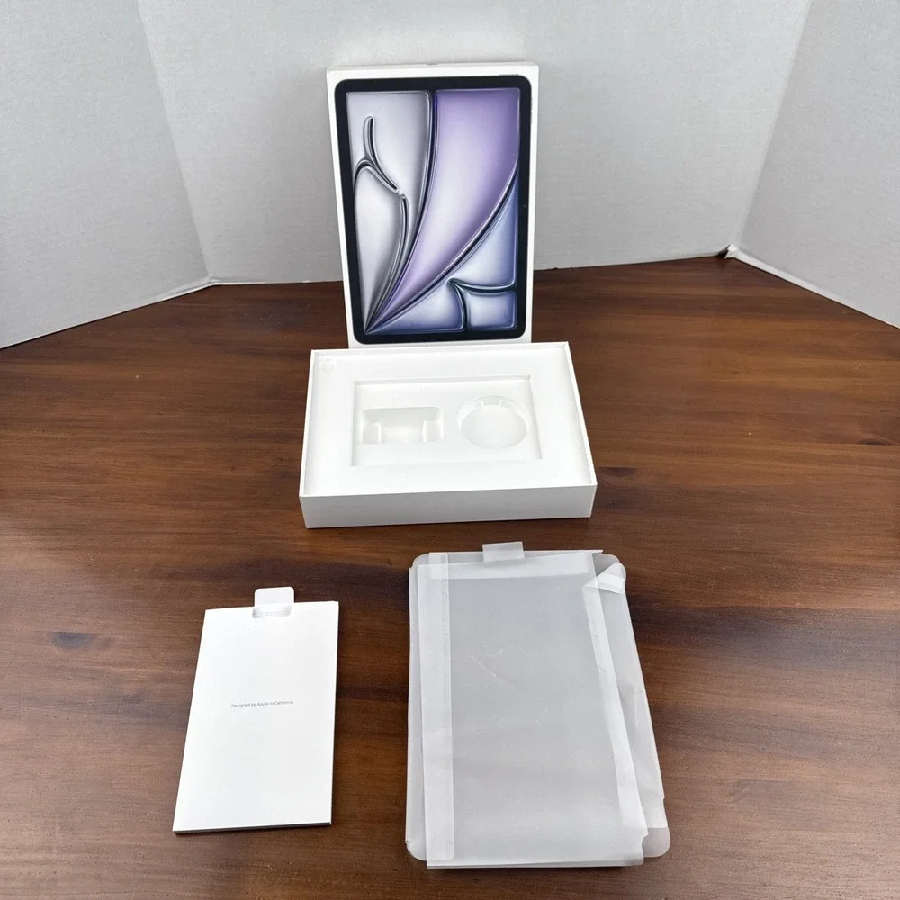 Apple iPad Air A2902 11-Inch 256GB‎ Space Gray, EMPTY BOX ONLY