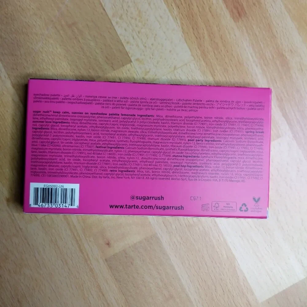 Tarte Keep Calm Sunnies On Eyeshadow Palette - NIB