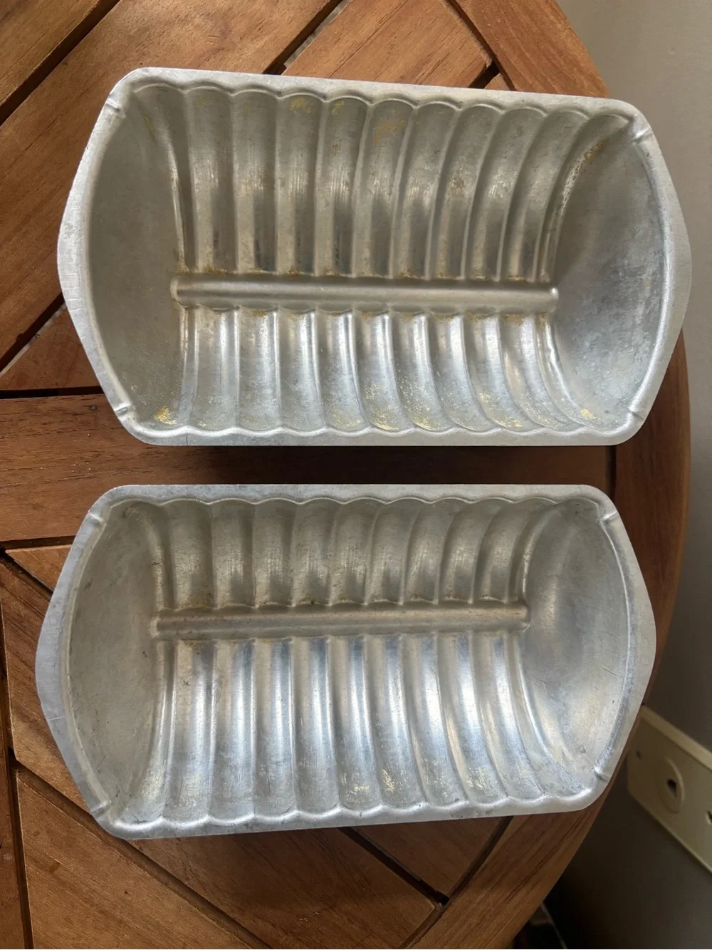 Not Sure vintage set