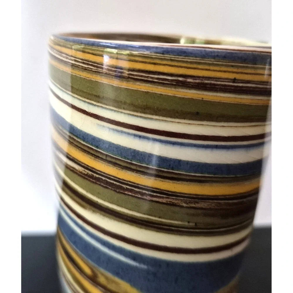 1960s Desert Sands Pottery Mission Swirl Cylinder Glazed Vase 5.25