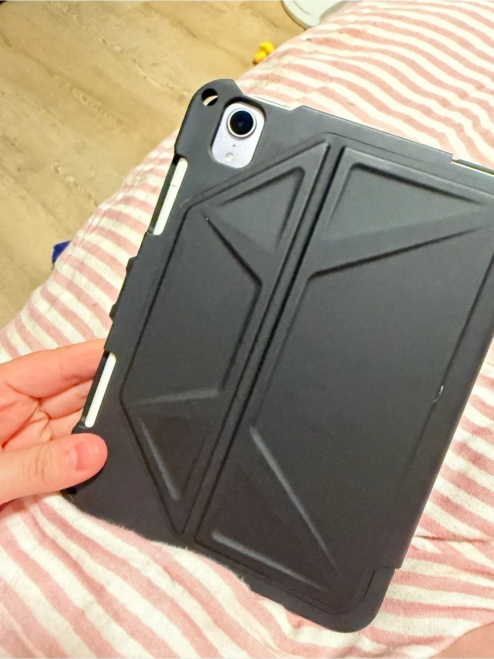 Apple ipad a17