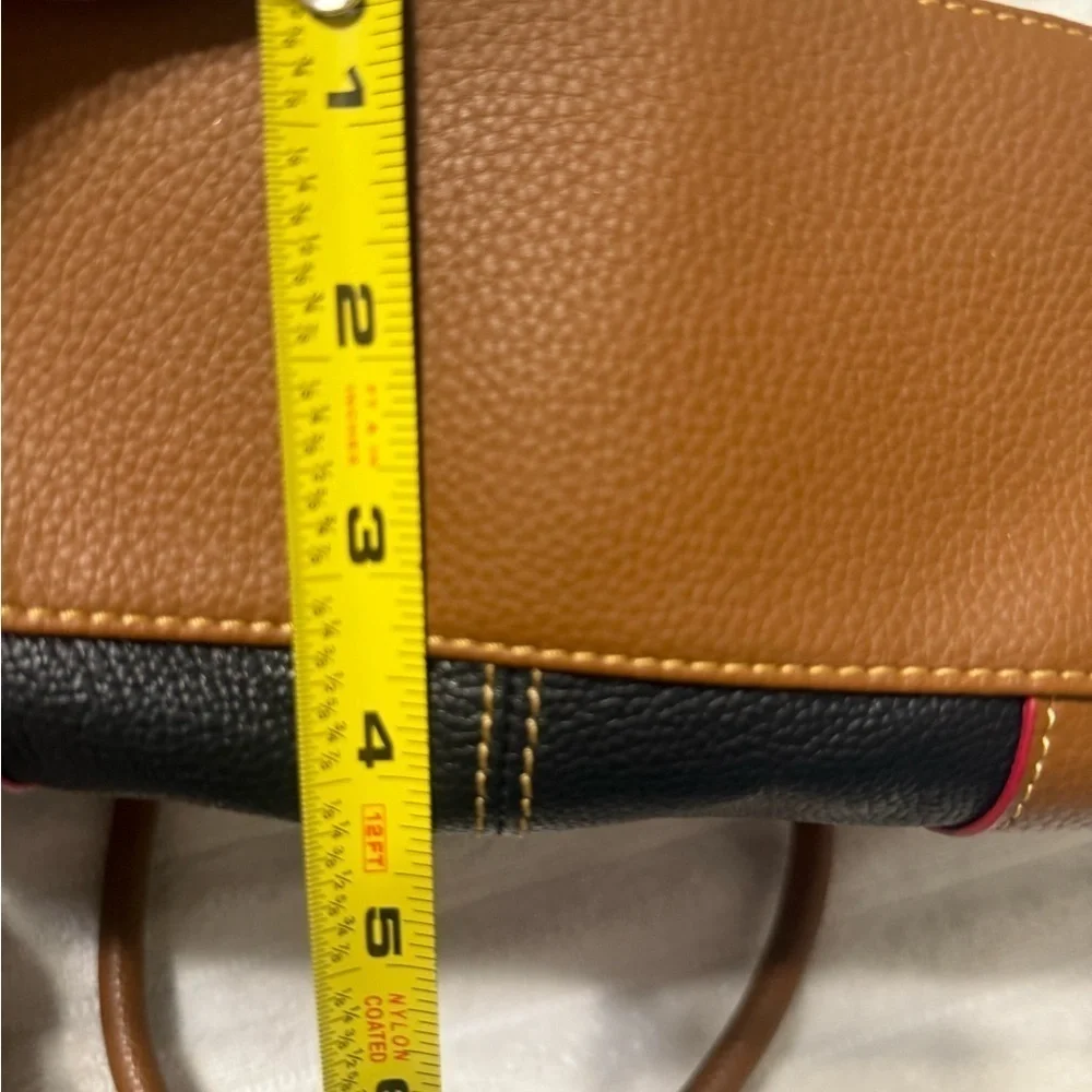 Tignanello bag photo