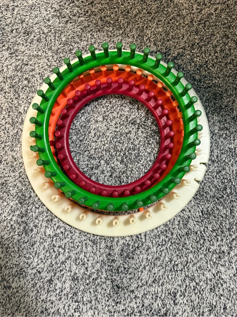 Multi-Color Round Loom Set