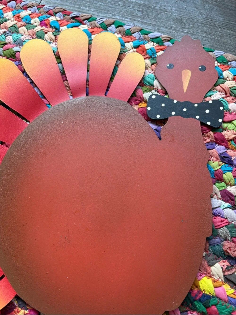 ROEDA 15 INCH HAND-PAINTED METAL THANKSGIVING TURKEY DOOR WREATH MAGNET