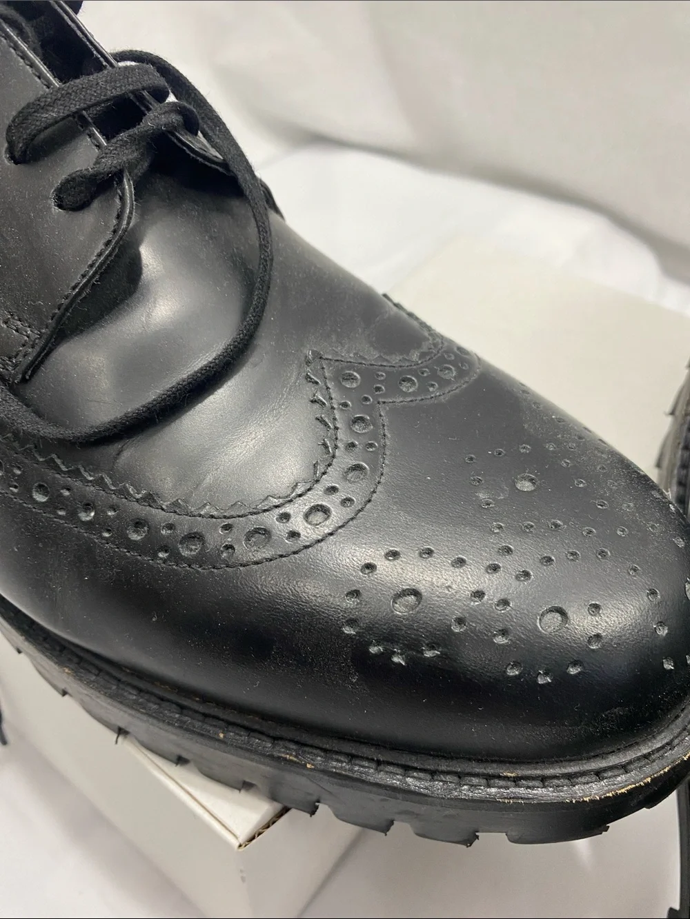 Brochu Walker classic wingtip