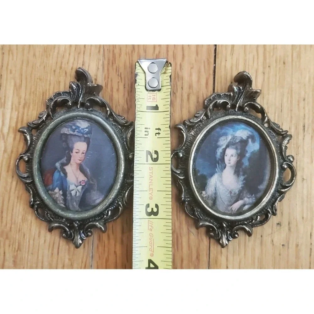 N/A set antique