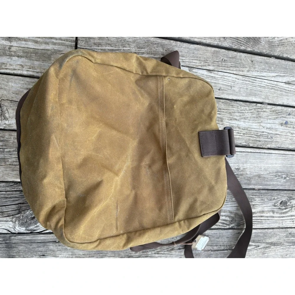 Filson medium sized